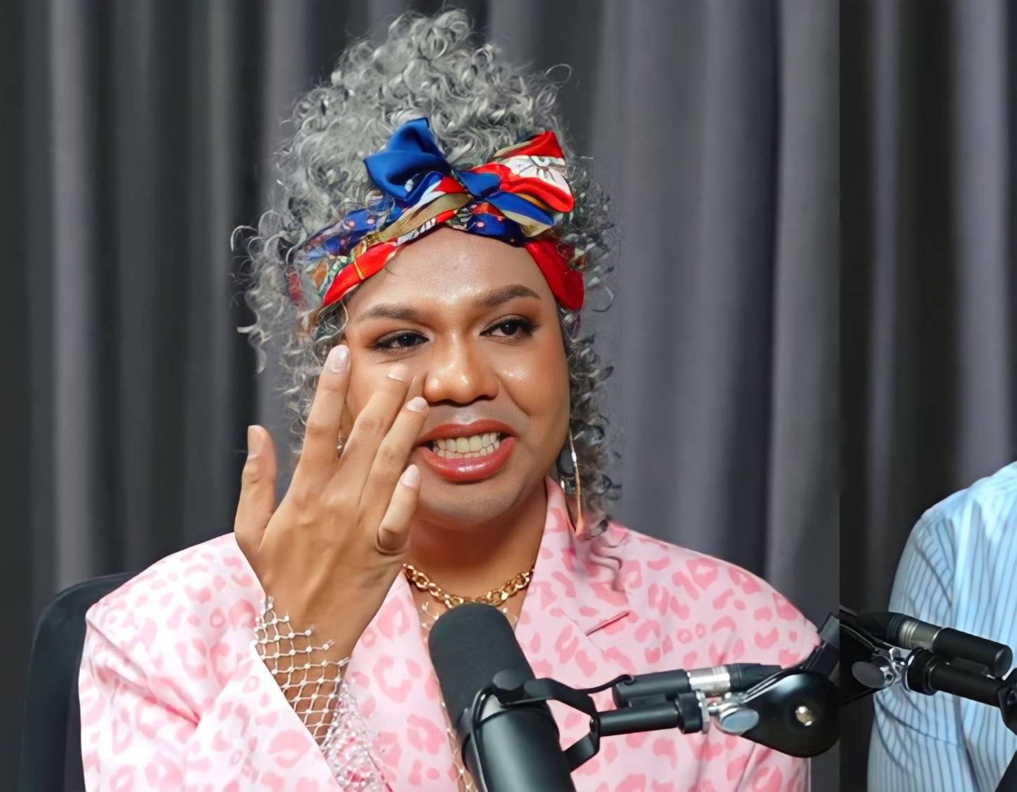 แพรรี่ ไพรวัลย์ วรรณบุตร