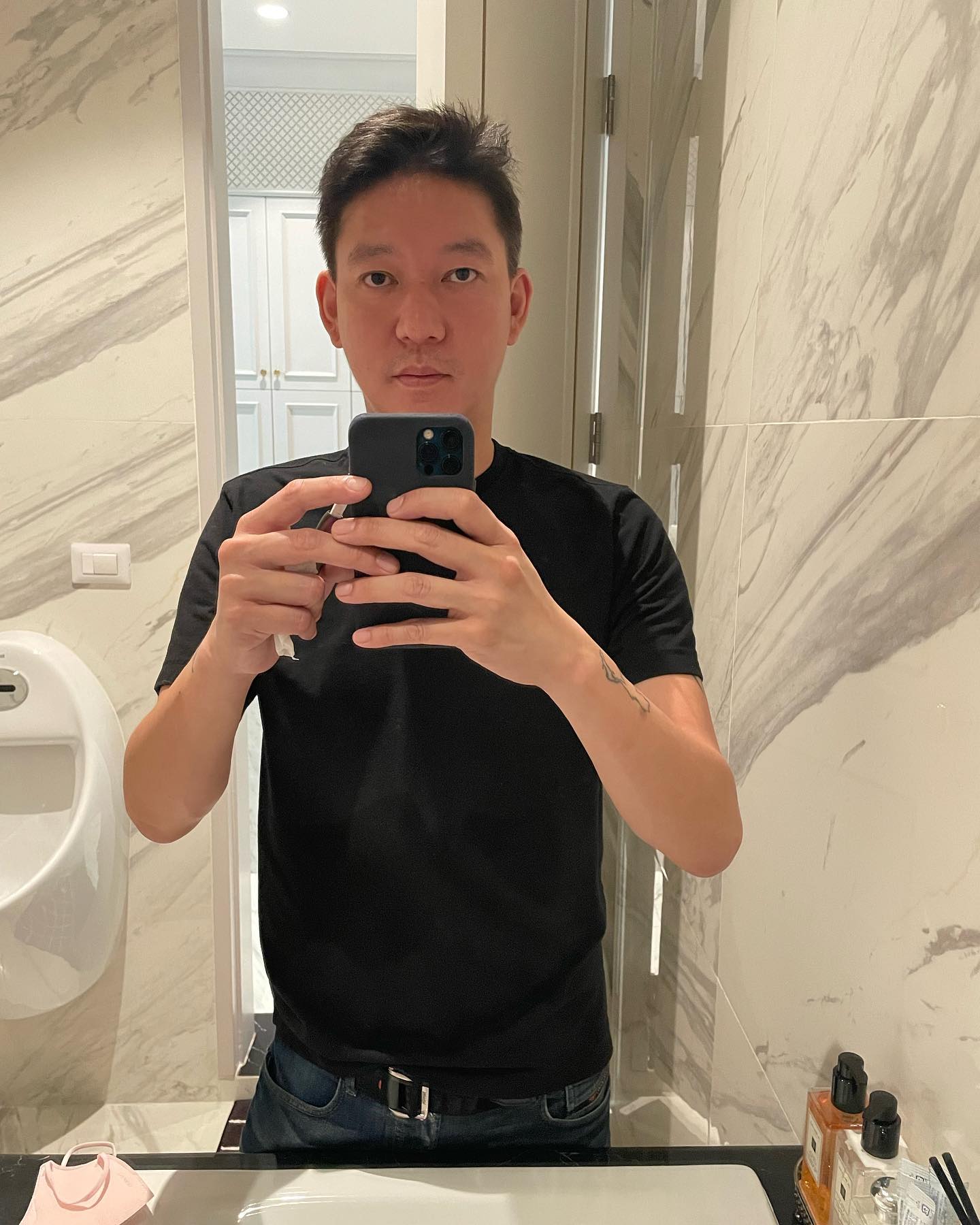  จิน จรินทร์