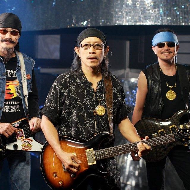 วงคาราบาว