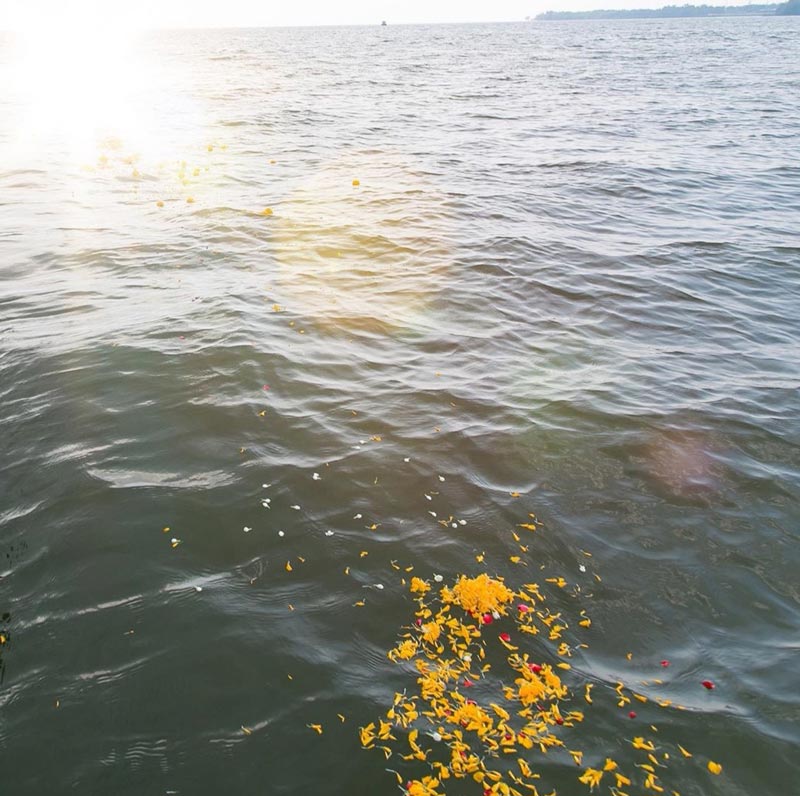 ต่าย เพ็ญพักตร์ โตน รามบุตร