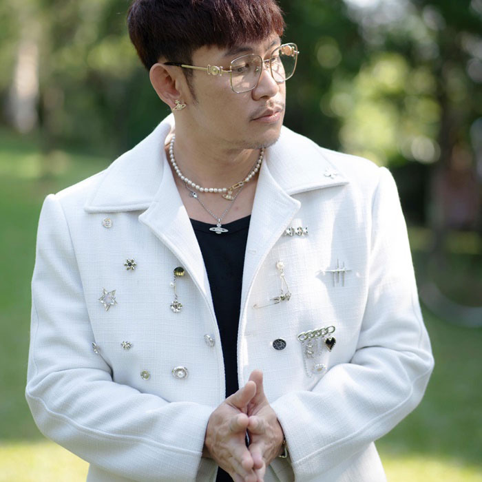 ปู่จ๋าน ลองไมค์