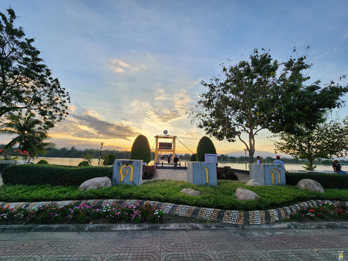ที่เที่ยวตาก