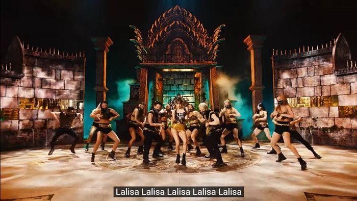 ลิซ่า BLACKPINK 