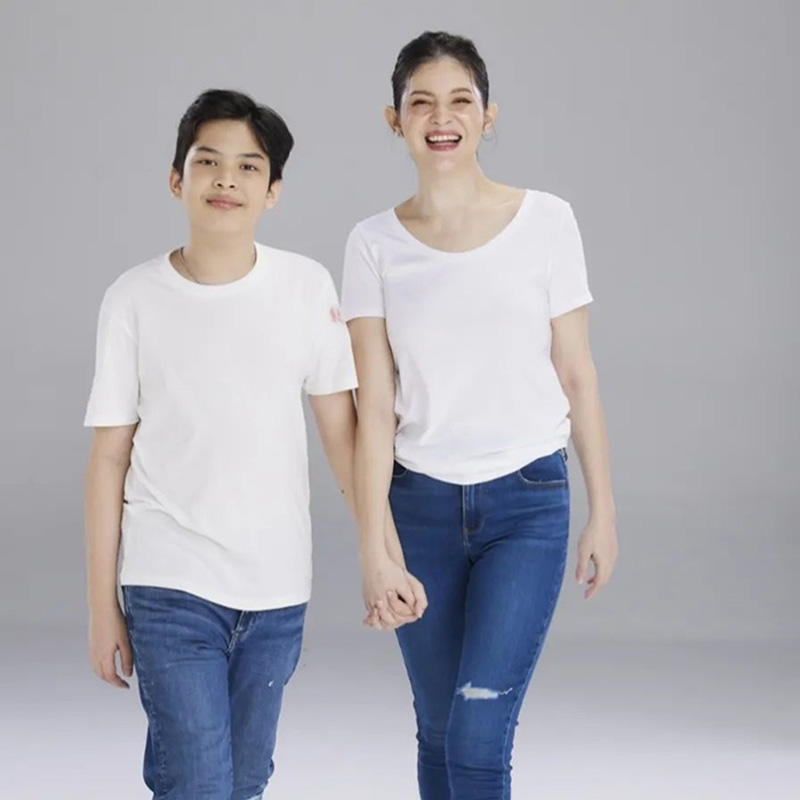 น้องฑีฆายุ แอนนี่ บรู๊ค