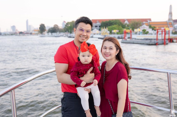 จูน เพ็ญชุลี ประวัติ