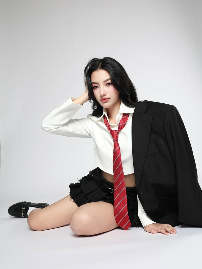 จื้อหลิง ดลณพรรณ