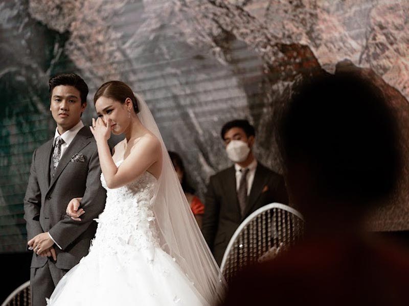 หมอพลอย หมออั๋น แต่งงาน