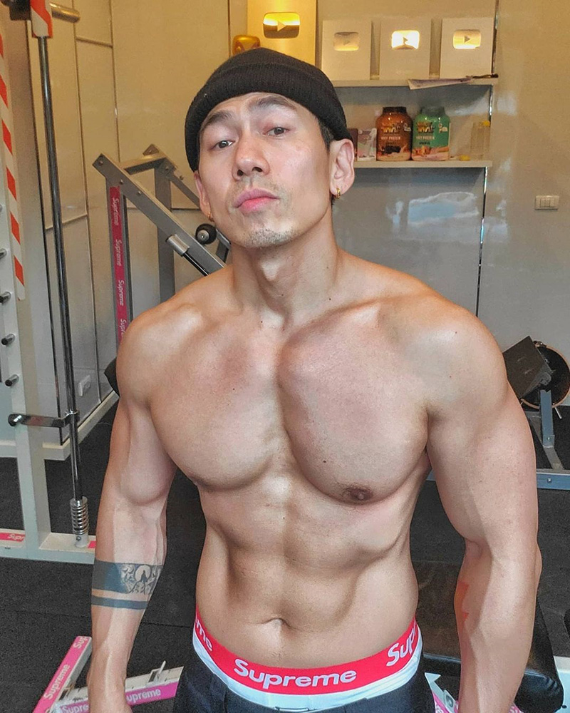 ดีเจเพชรจ้า