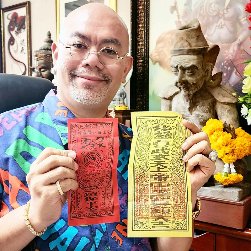 15 หมอดูชื่อดังเมืองไทย ที่สายมูต้องรู้จัก !
