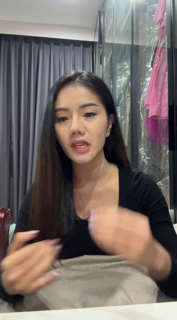 แพรวพราว แสงทอง