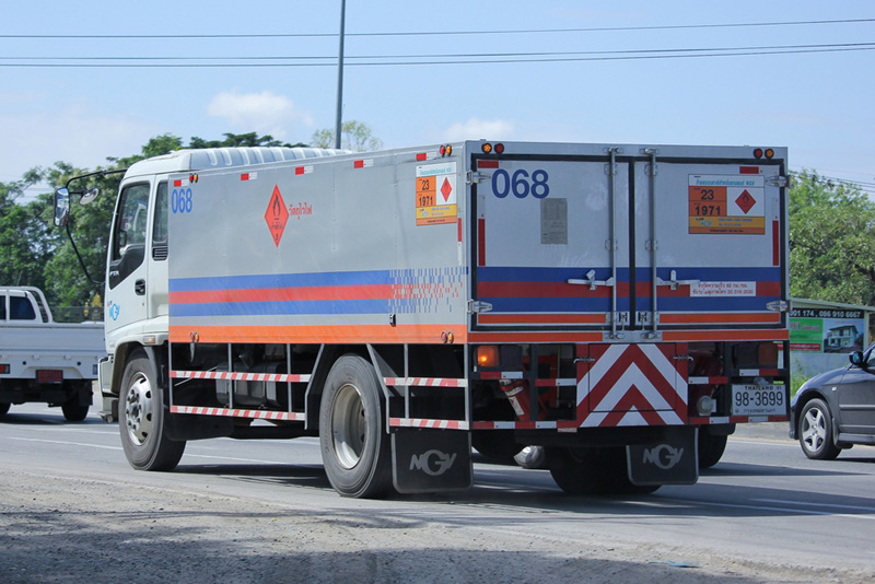 รถขนส่งก๊าซธรรมชาติ