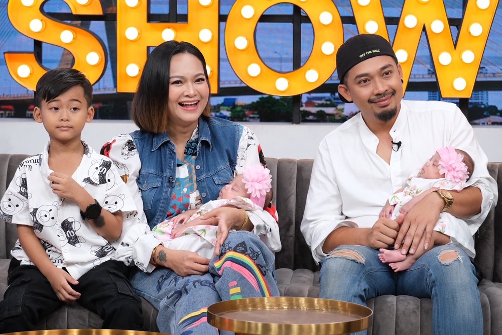 แมงปอ ชลธิชา