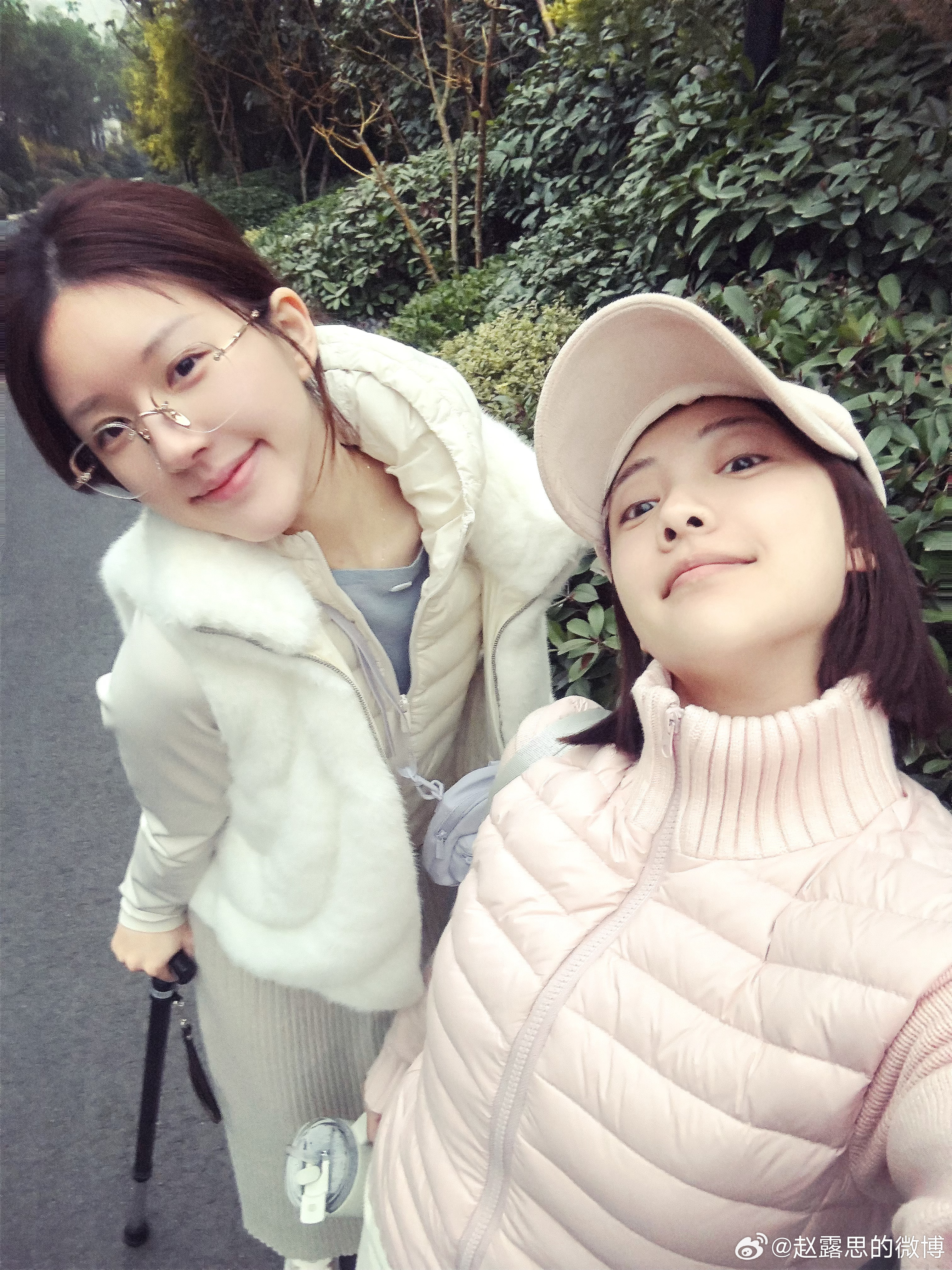 จ้าวลู่ซือ