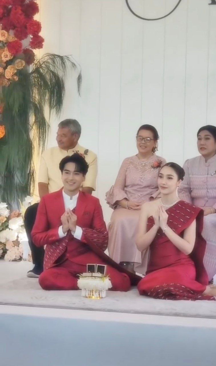 งานแต่ง อ๊อฟ ชนะพล ฮาน่า ลีวิส