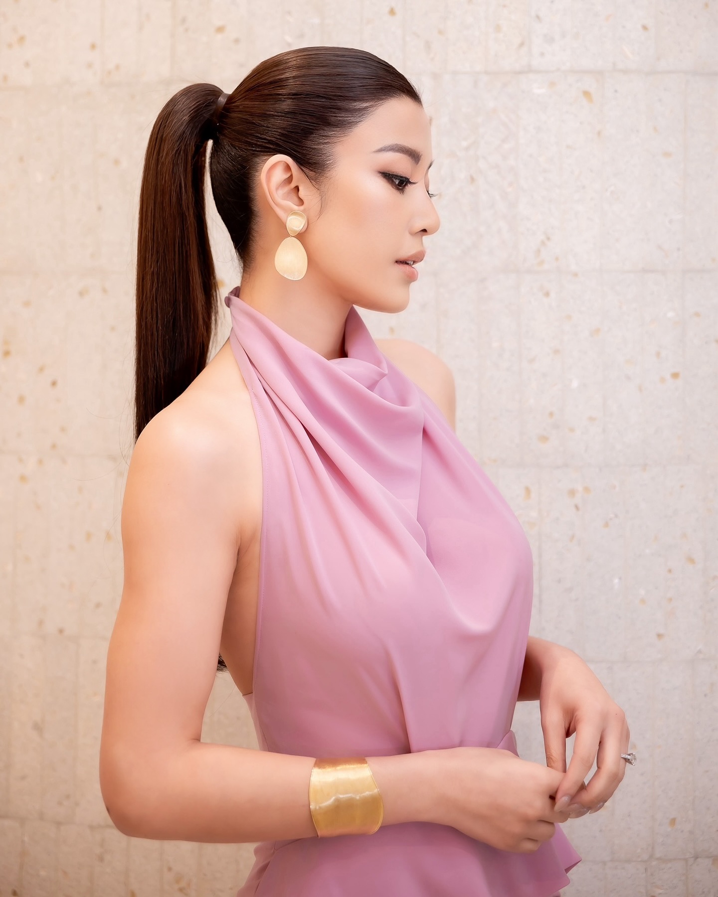 เอมมี่ มรกต
