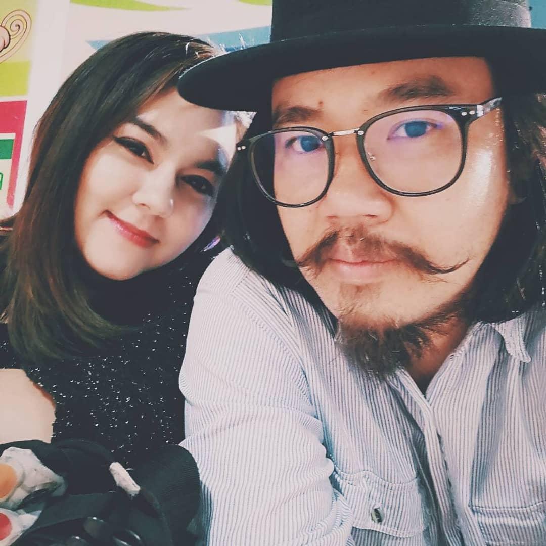 คาเรน คล่องตรวจโรค