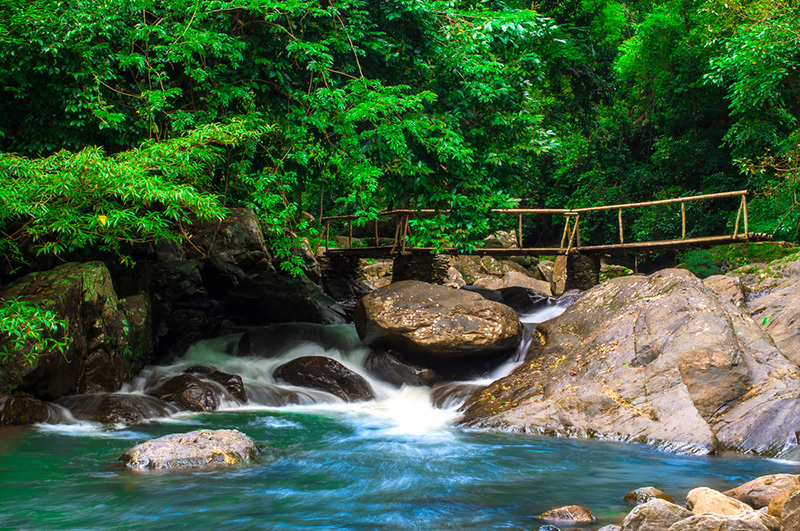 น้ำตกป่าละอู จังหวัดประจวบคีรีขันธ์