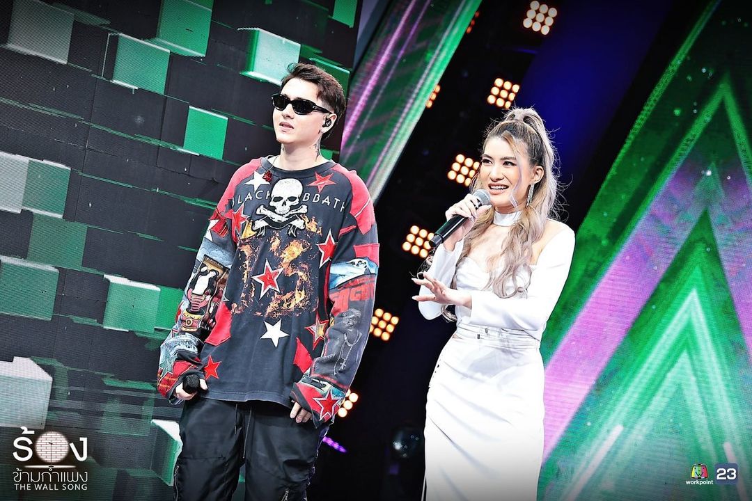 The Wall Song ร้องข้ามกำแพง
