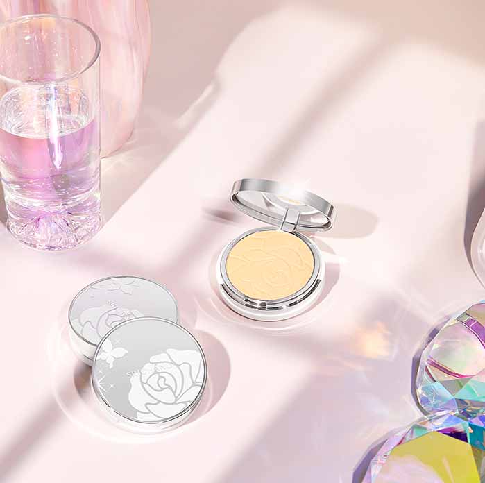 SRICHAND  Glamour Glow