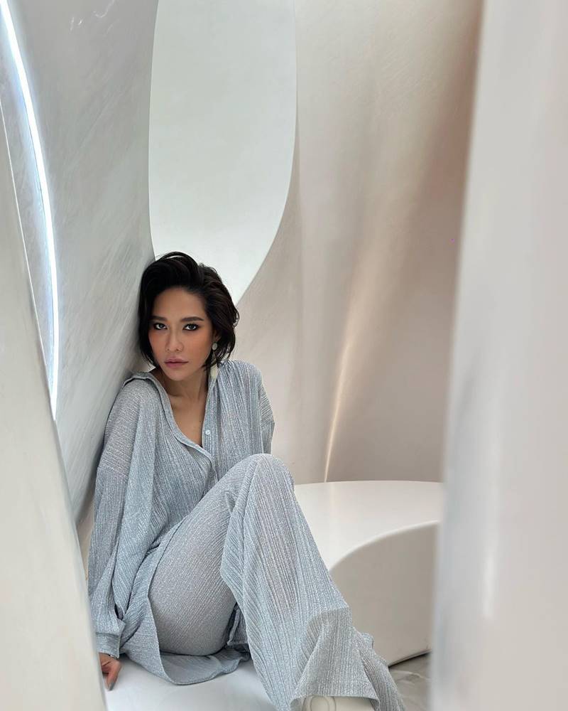 พลอย เฌอมาลย์