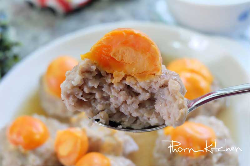 หมูสับนึ่งไข่เค็ม
