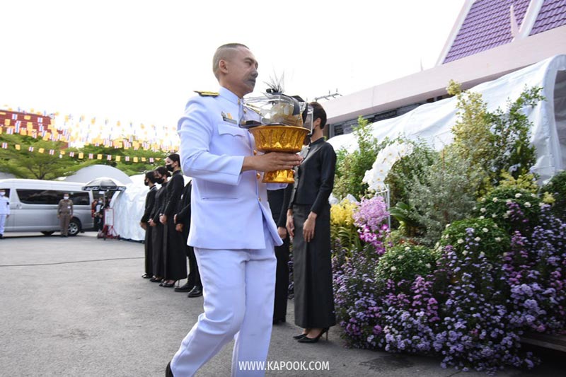 บรรยากาศงานพระราชทานเพลิงศพ ตั้ว ศรัณยู