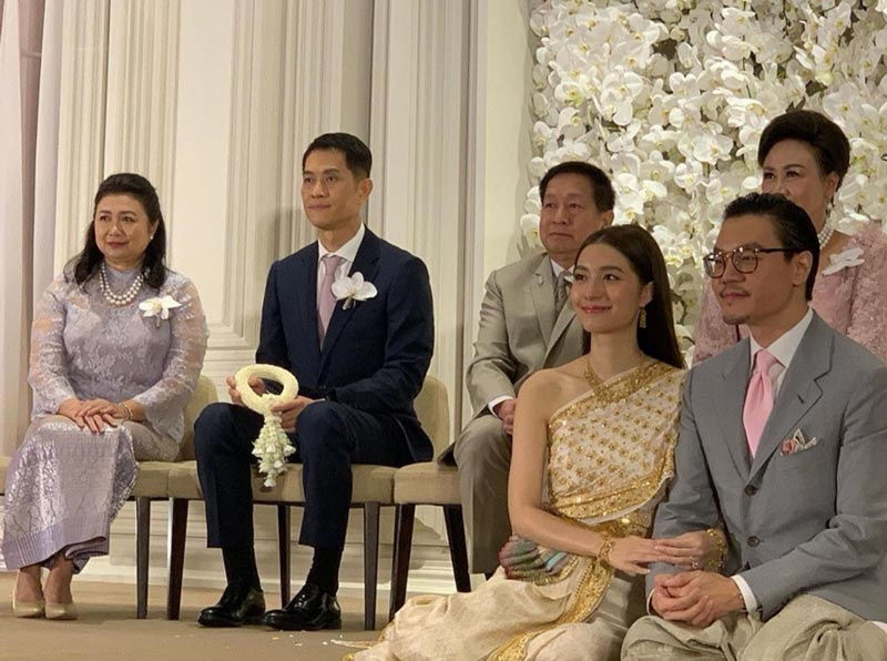 มิว นิษฐา ไฮโซเซนต์ แต่งงาน