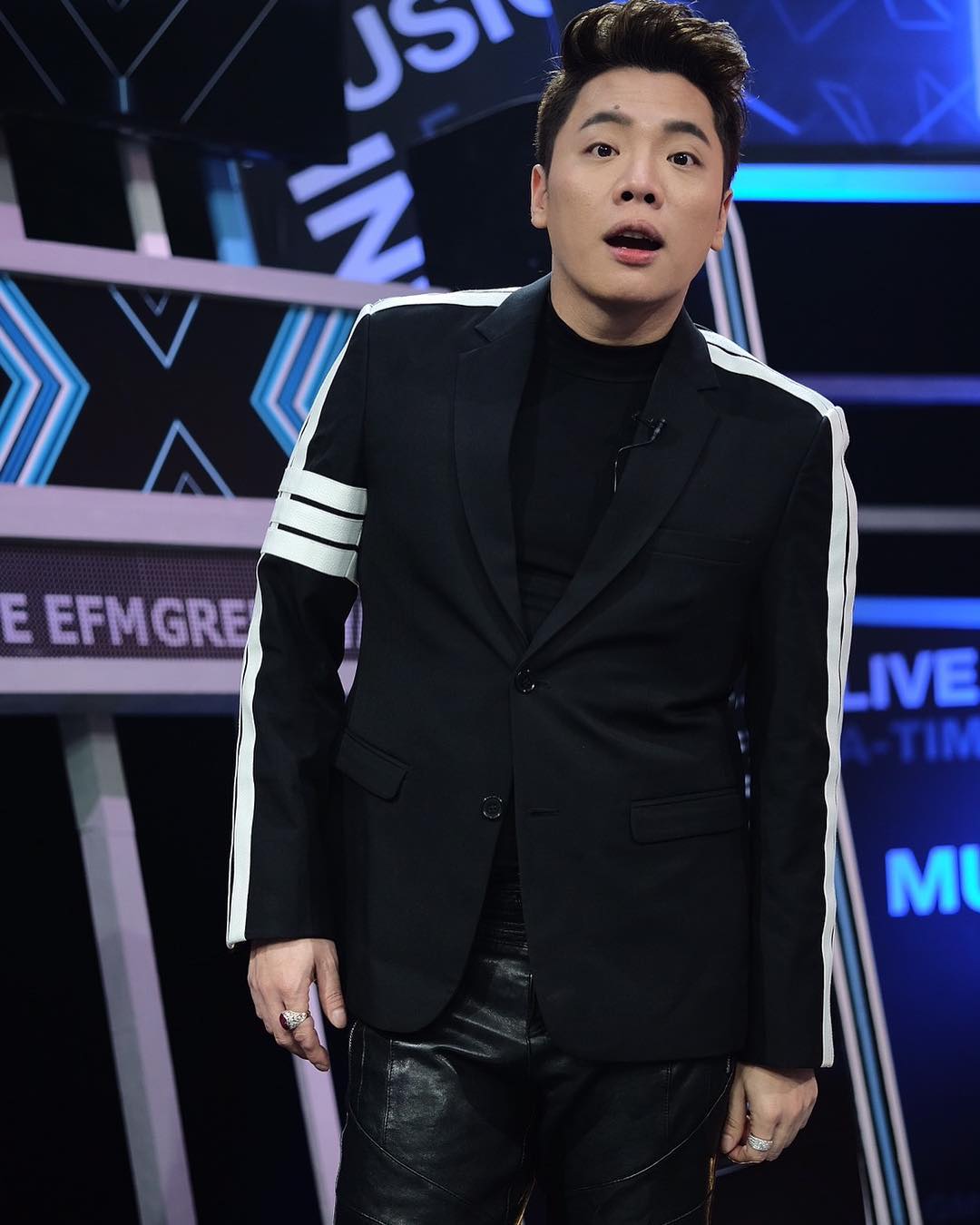 มดดำ คชาภา