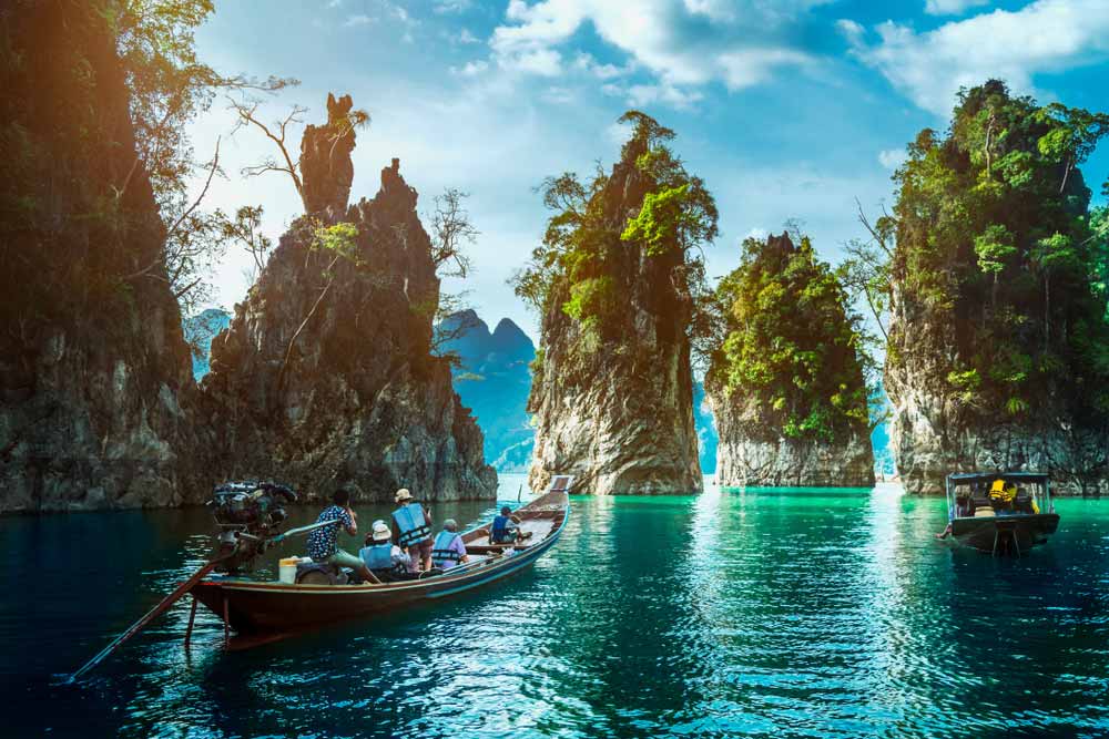สถานที่ท่องเที่ยวในประเทศไทย