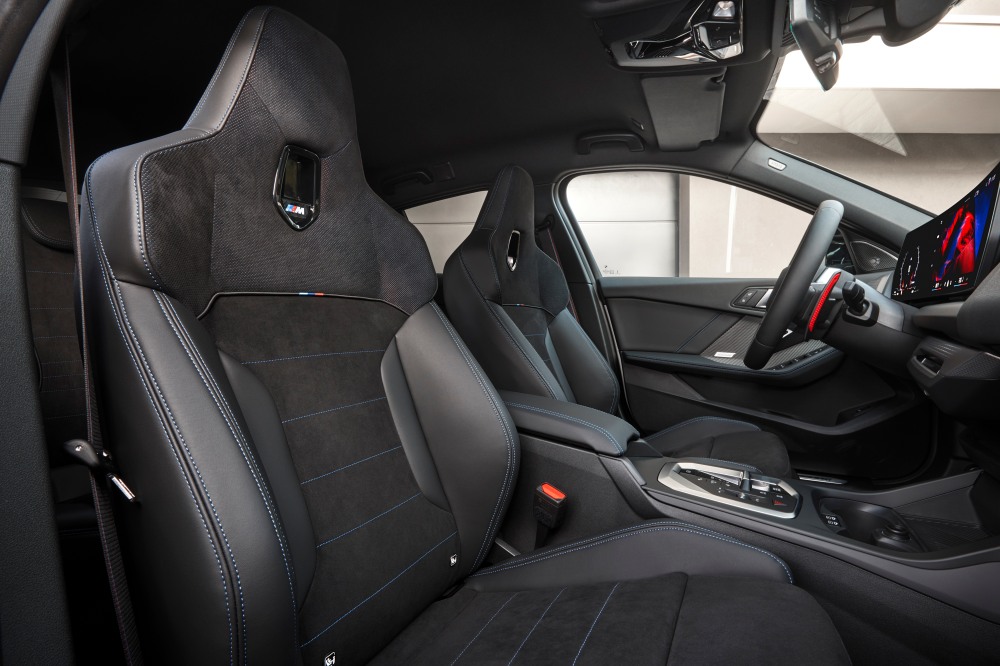 bmw 1 series 2025 - รถใหม่