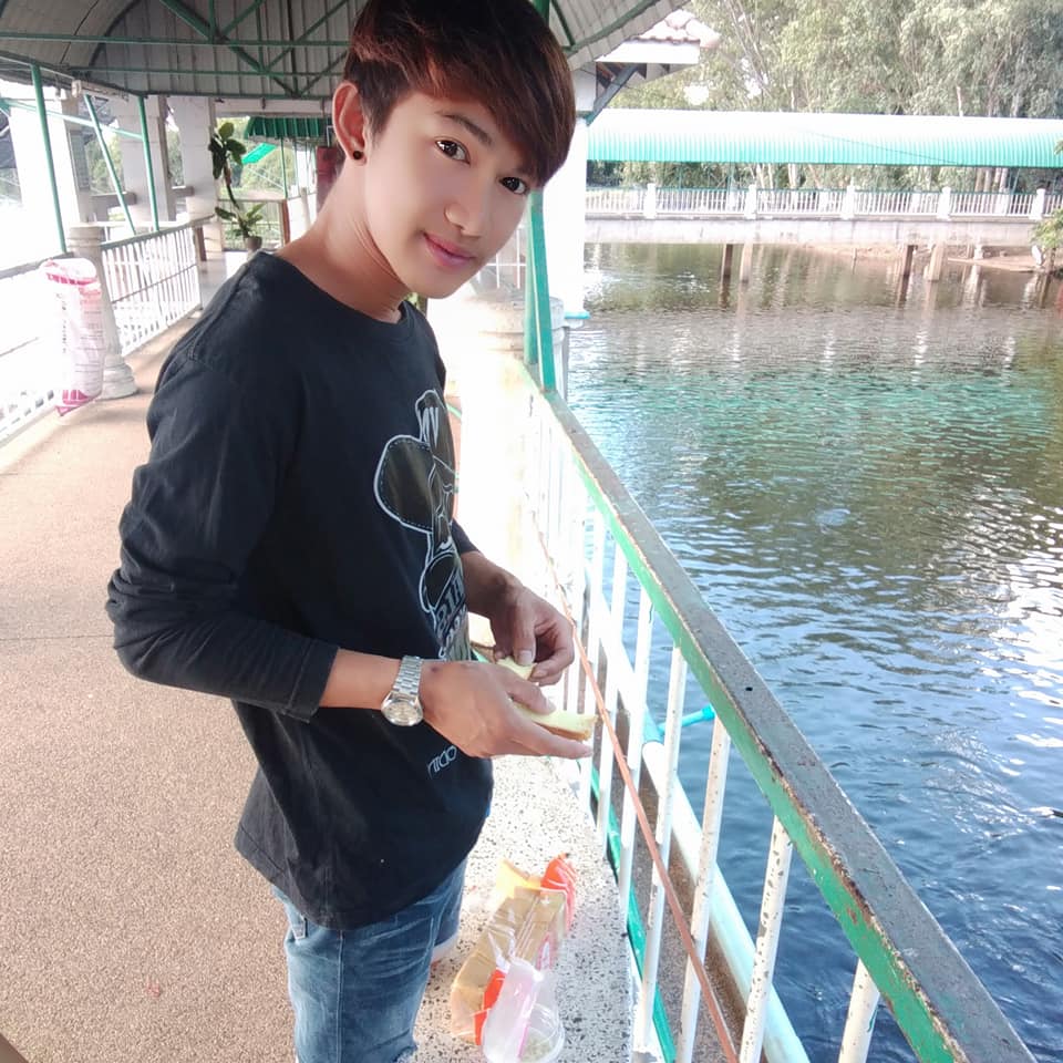 เอ็กซ์ Let Me In