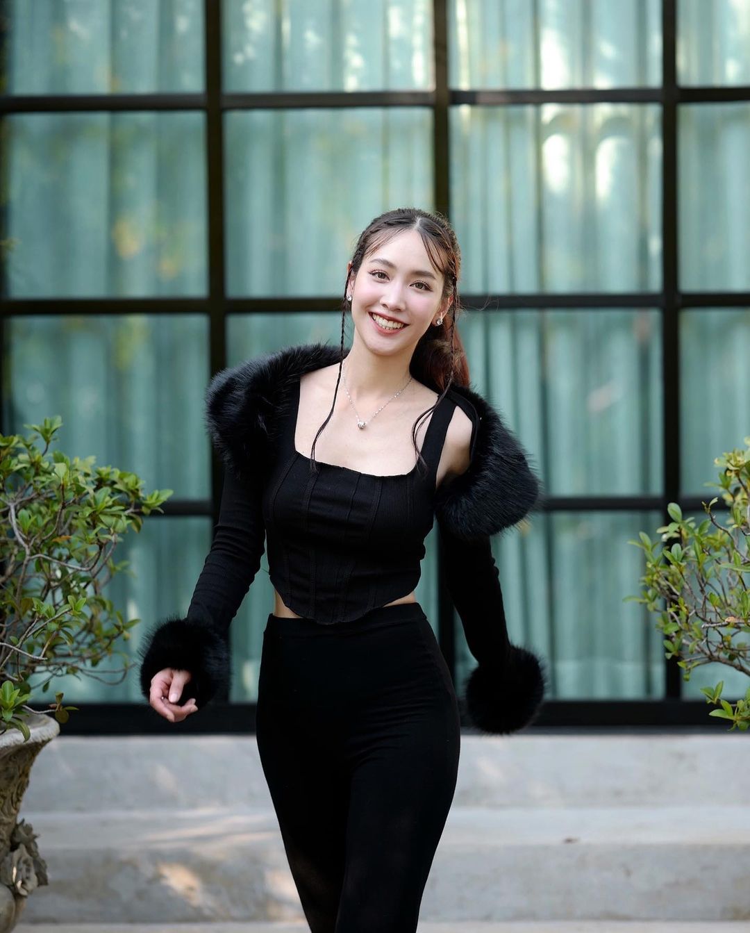 มิน พีชญา 