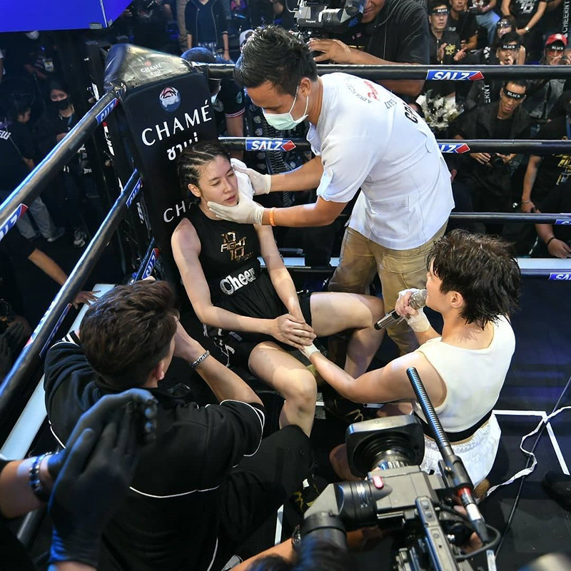 เดียร์ บุศรา แฟน หมอเจี๊ยบ ลลนา