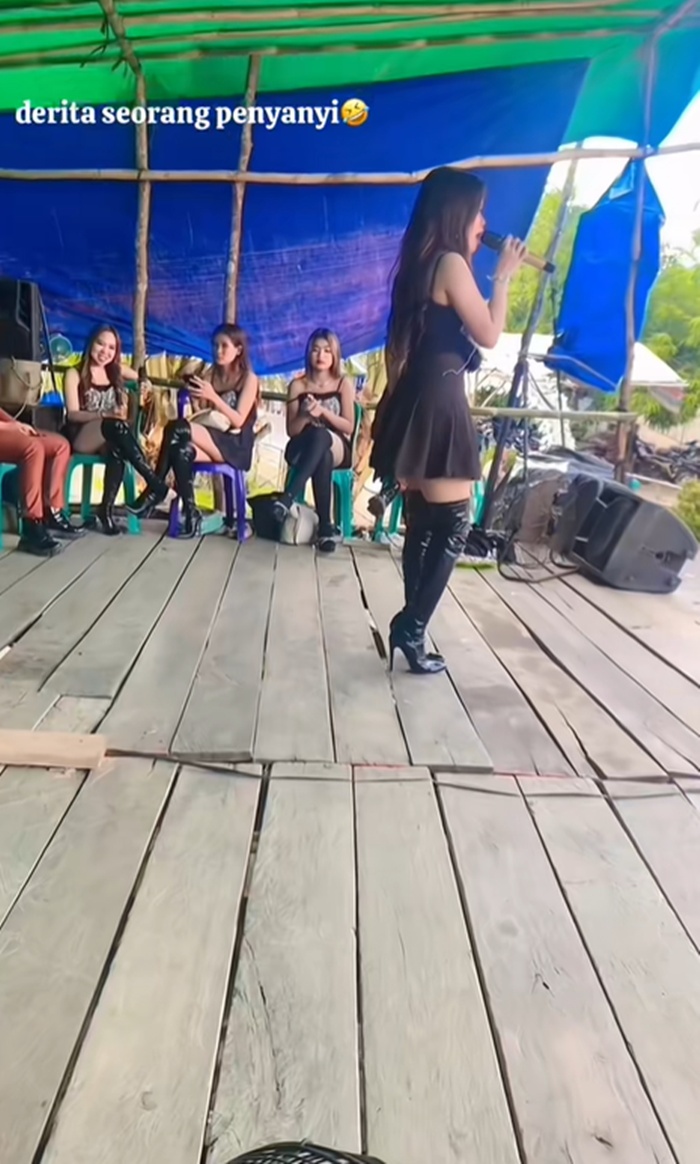 พื้นเวที