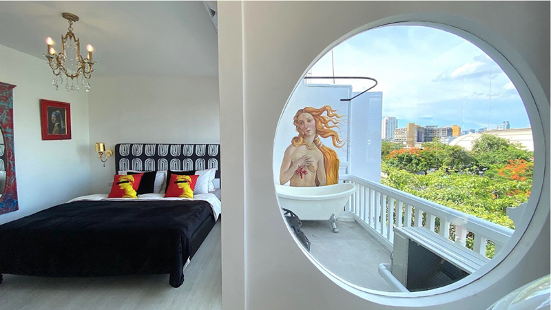 รีโนเวทตึกเก่า