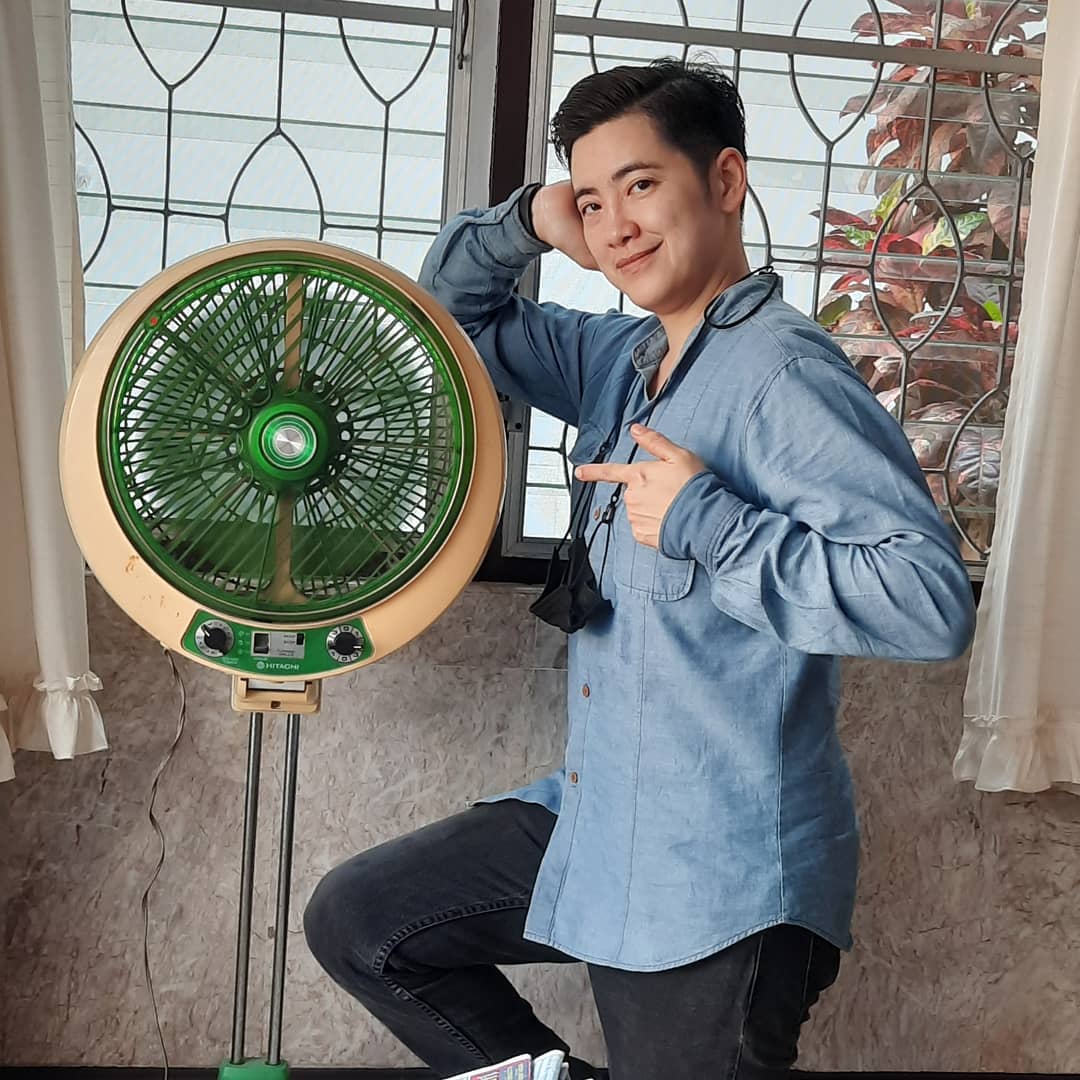 แว่น สิริรัตน์