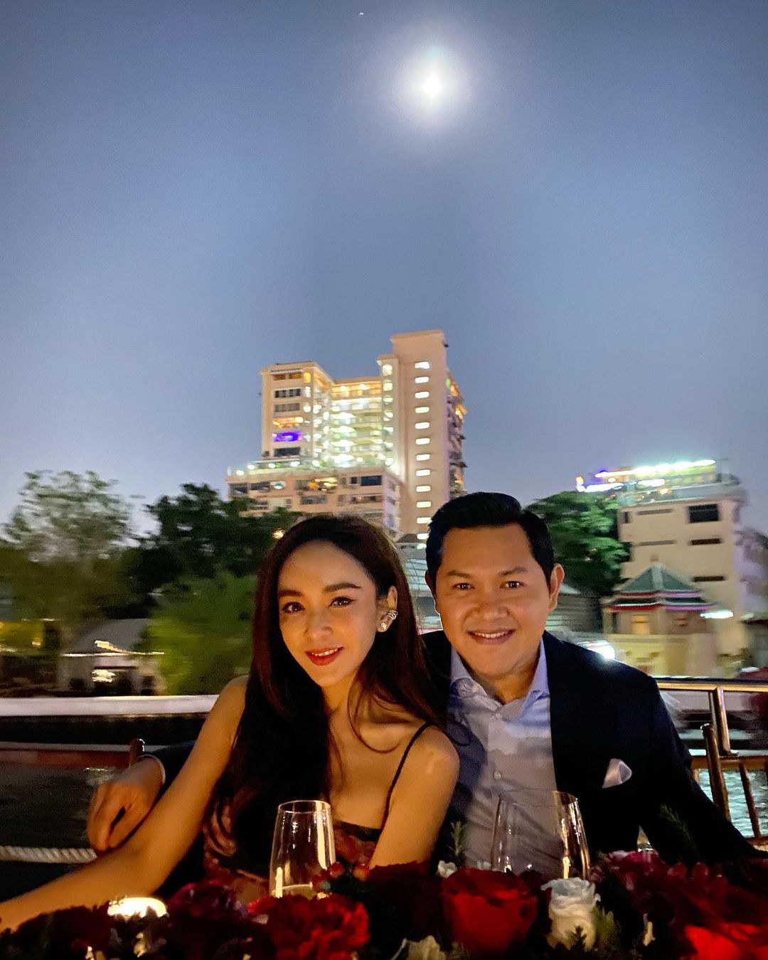 ป๊อป นิธิ เป้ย ปานวาด