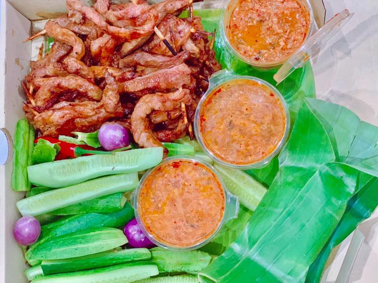 หมูปลาร้า เดลิเวอรี่