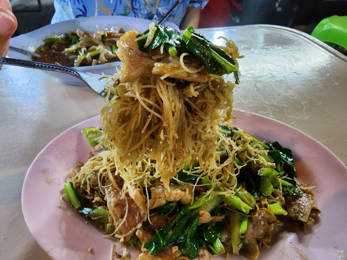 ที่เที่ยวตาก