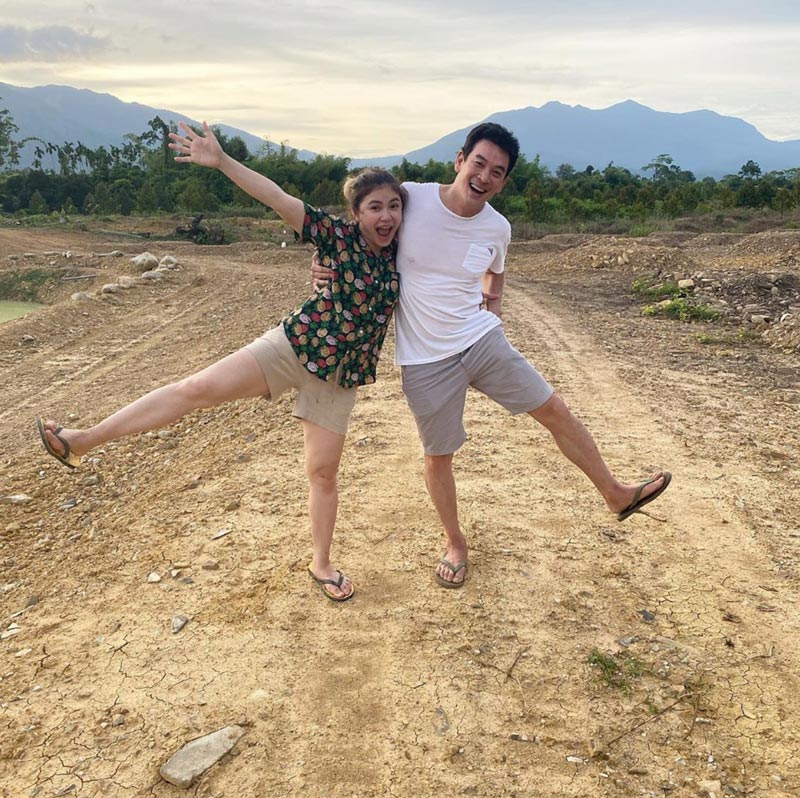 ชาคริต แอน ภัททิรา