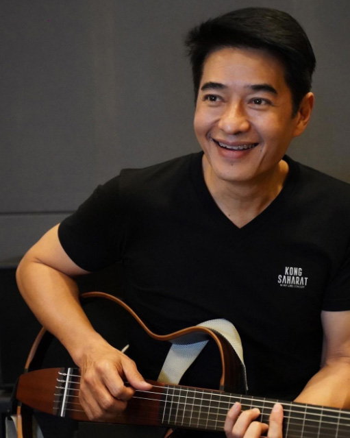 ก้อง สหรัถ ดาราชายอายุ 40 อัป