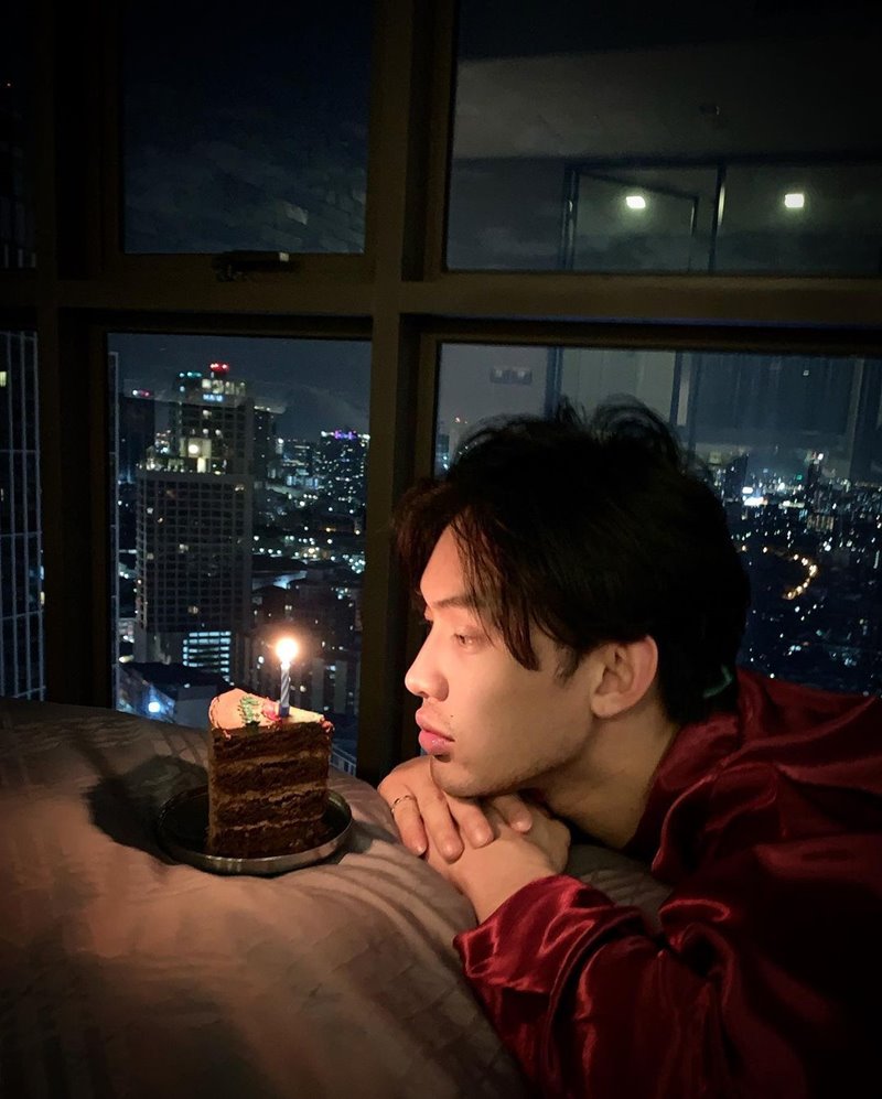 ดีเจมะตูม