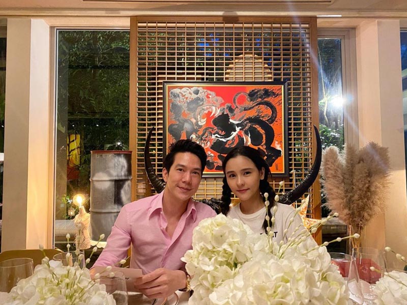 ออม แอมป์