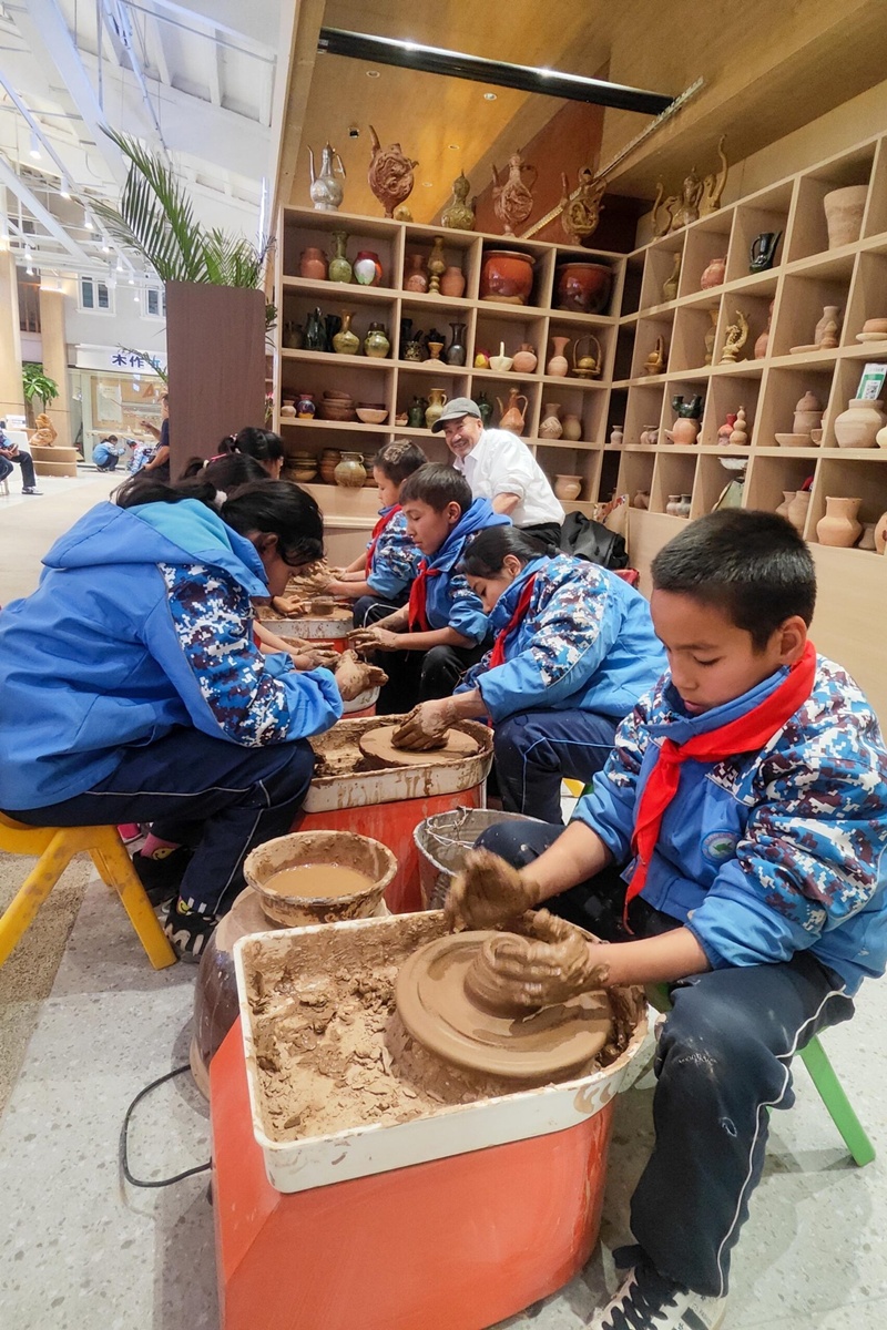 ท่องเที่ยวเมืองคู่เชอ เที่ยวจีน