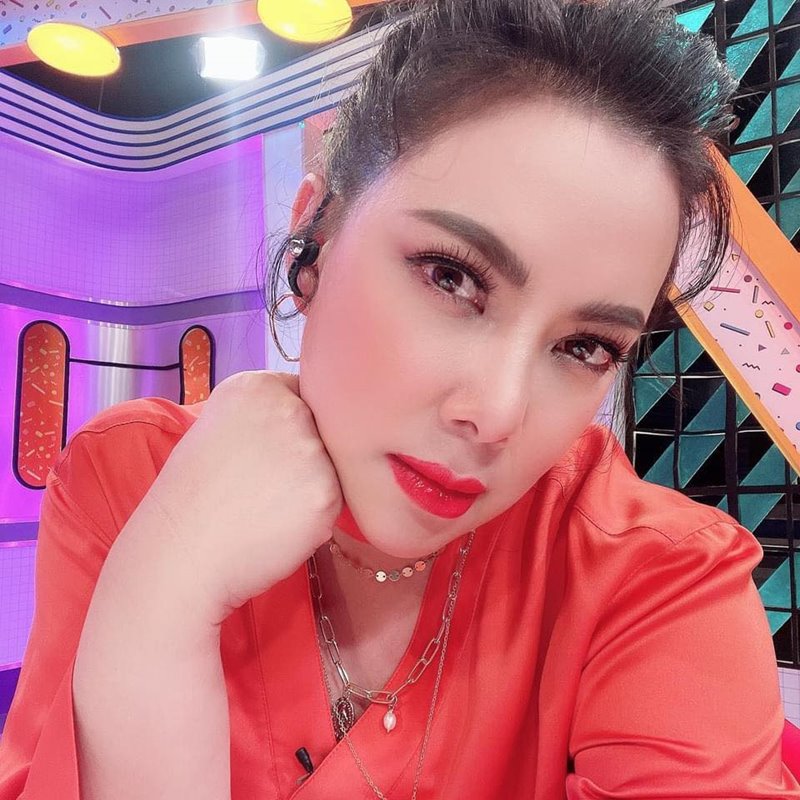 บุ๋ม ปนัดดา