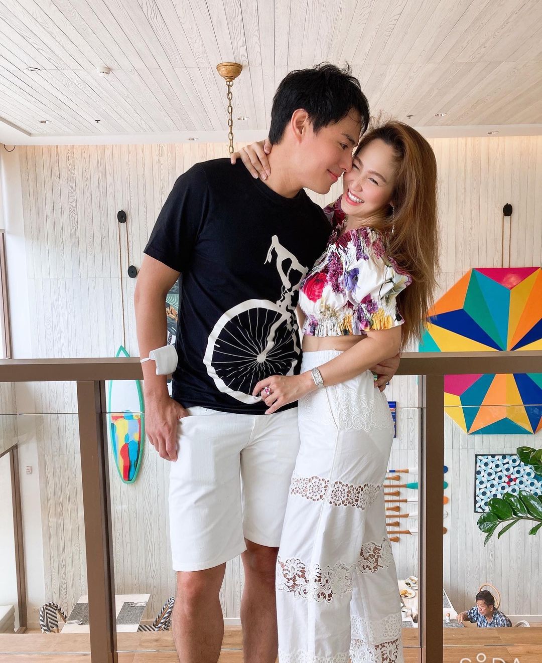 นาวิน ต้าร์ 