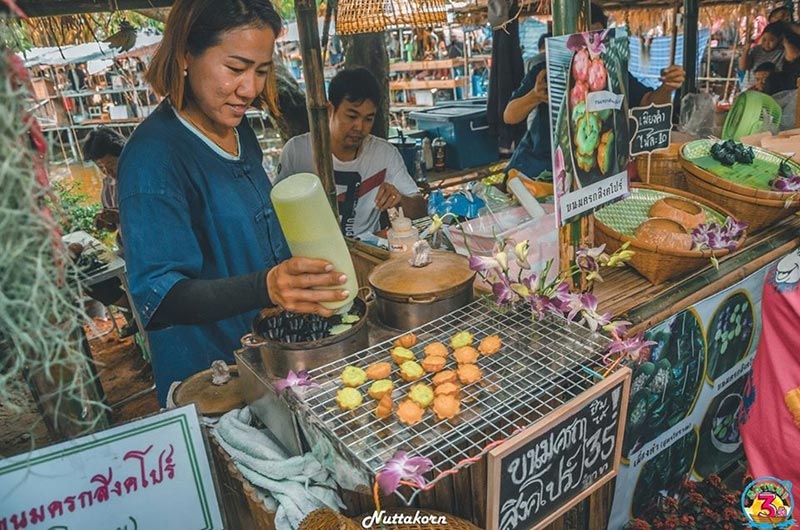 สถานที่ท่องเที่ยวตลาดน้ำสามวัง