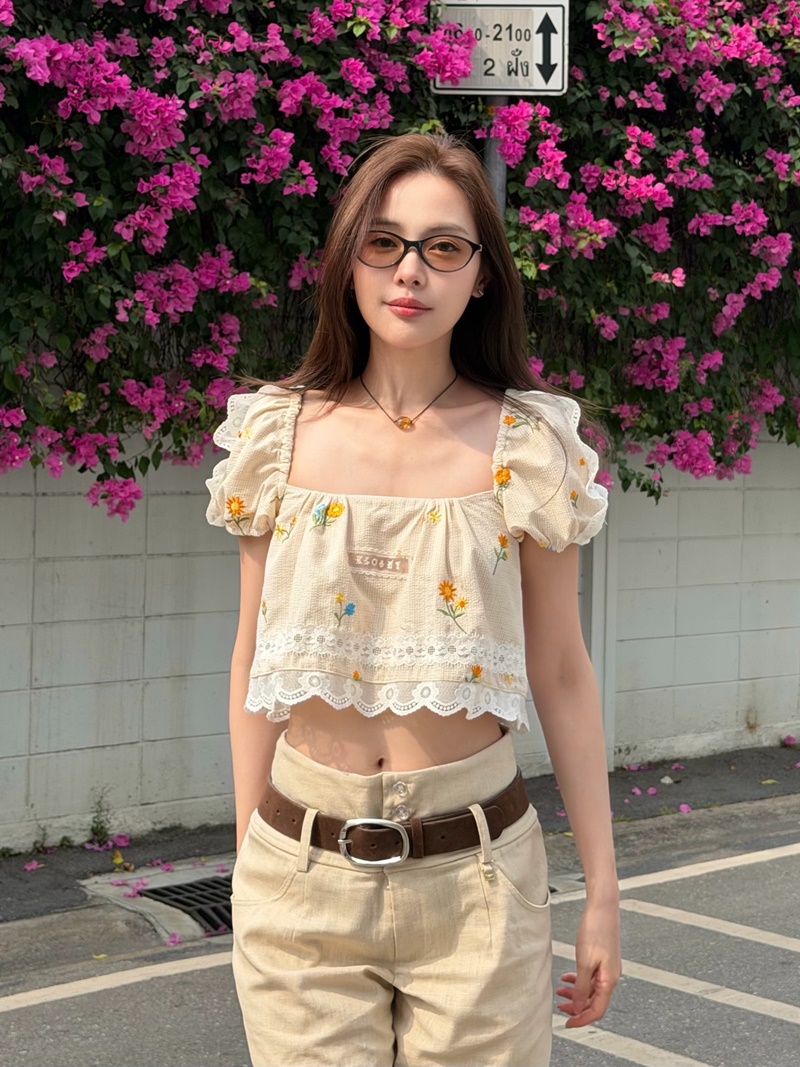 ประวัติ อุ้ม อิษยา