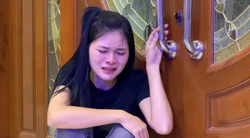 เอ๋ มิรา