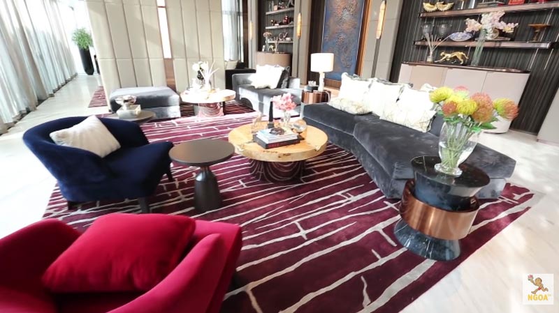 เนย โชติกา คอนโด